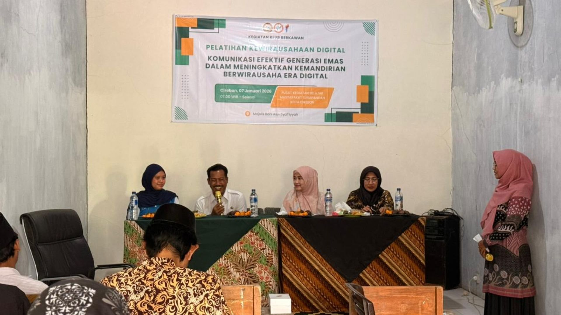 Perkuat Ekonomi Digital, Pemkot Cirebon Tekankan Etika Komunikasi bagi Wirausahawan Muda